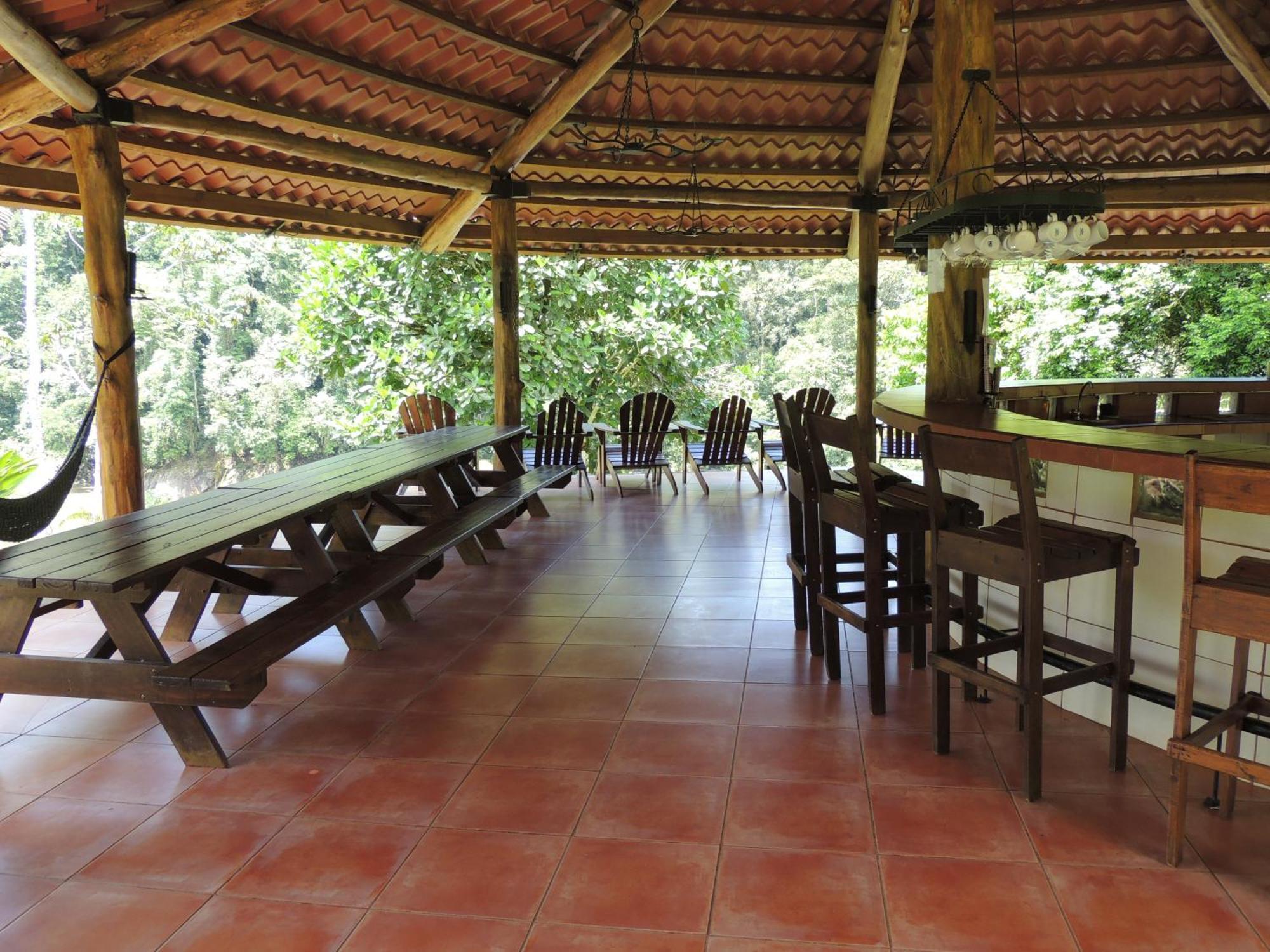 Pacuare River Lodge Bajo Tigre Exterior foto